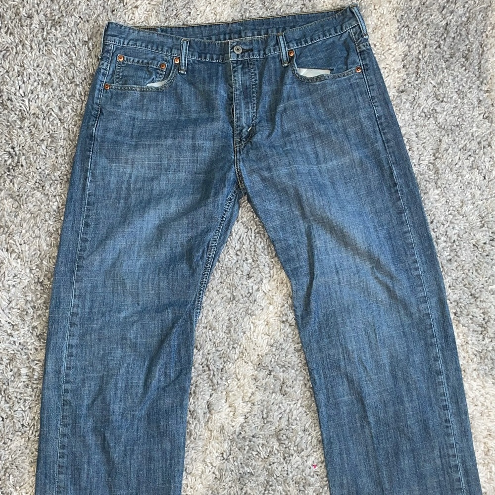 Levi’s 569 jeans.  Size 36x32.